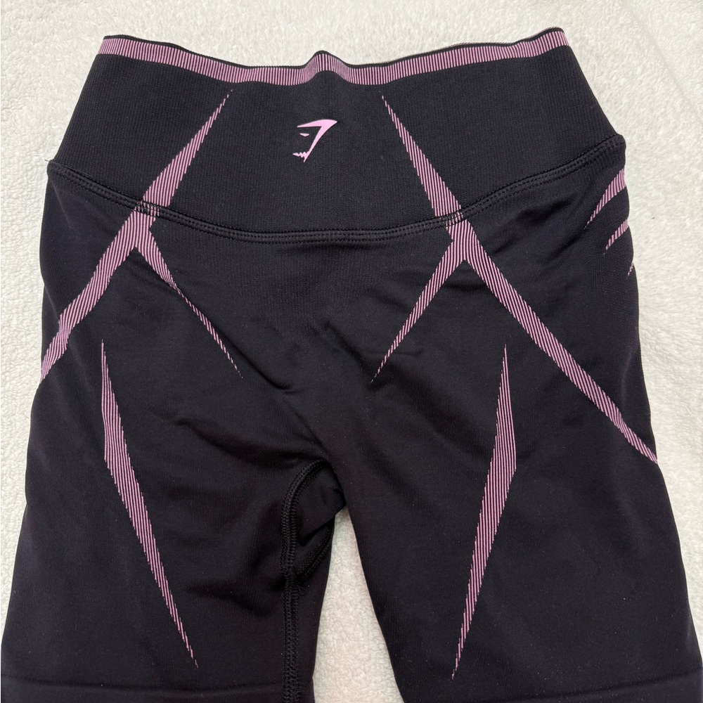 Gymshark Apex Seamless Shorts Darkest Purple/ Sour Pink